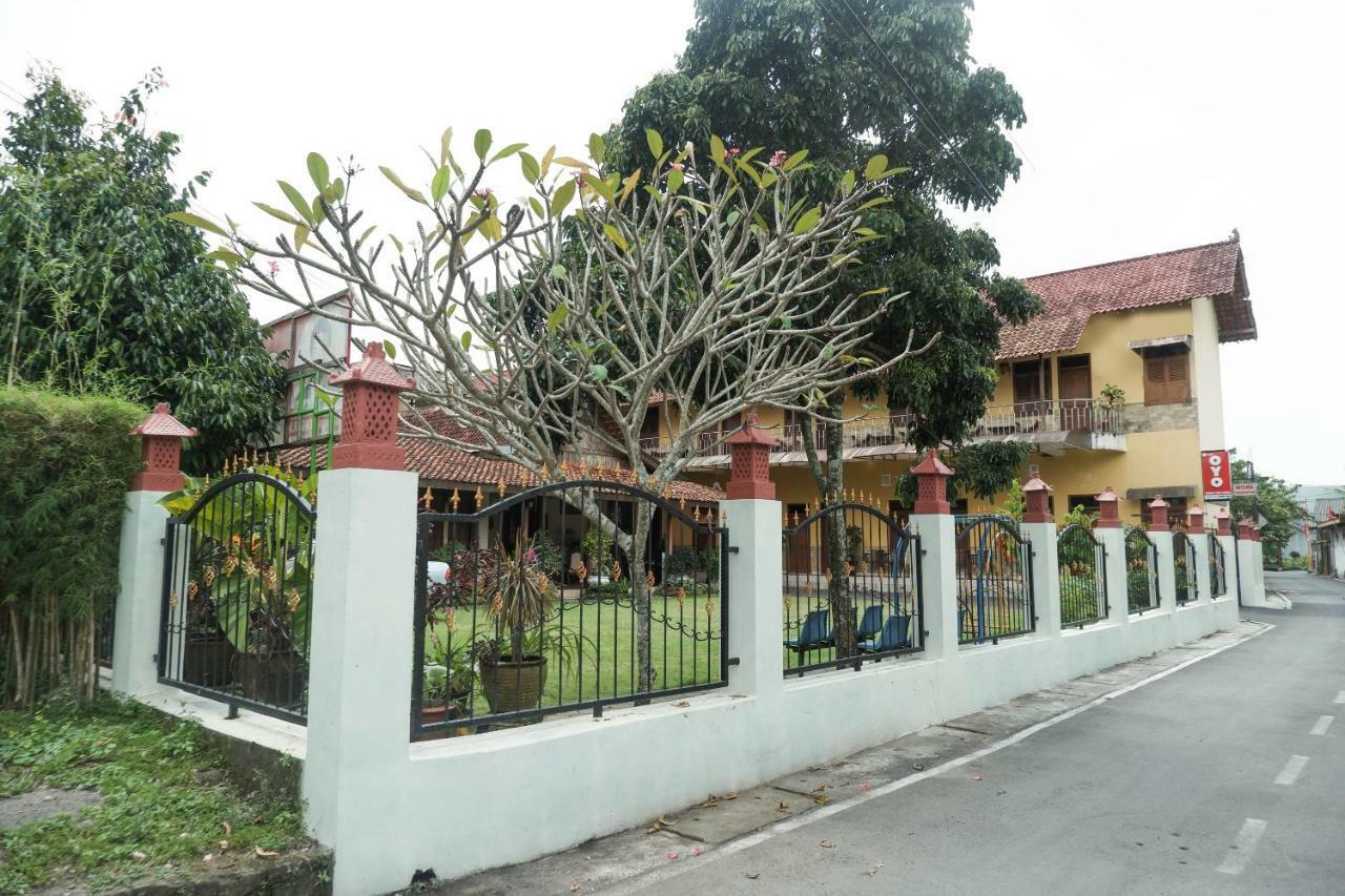Oyo 405 Wisma Yosoputro Tanjungtirto Dış mekan fotoğraf